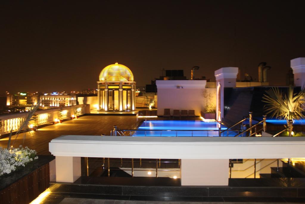 The Pllazio Hotel Gurgaon Extérieur photo