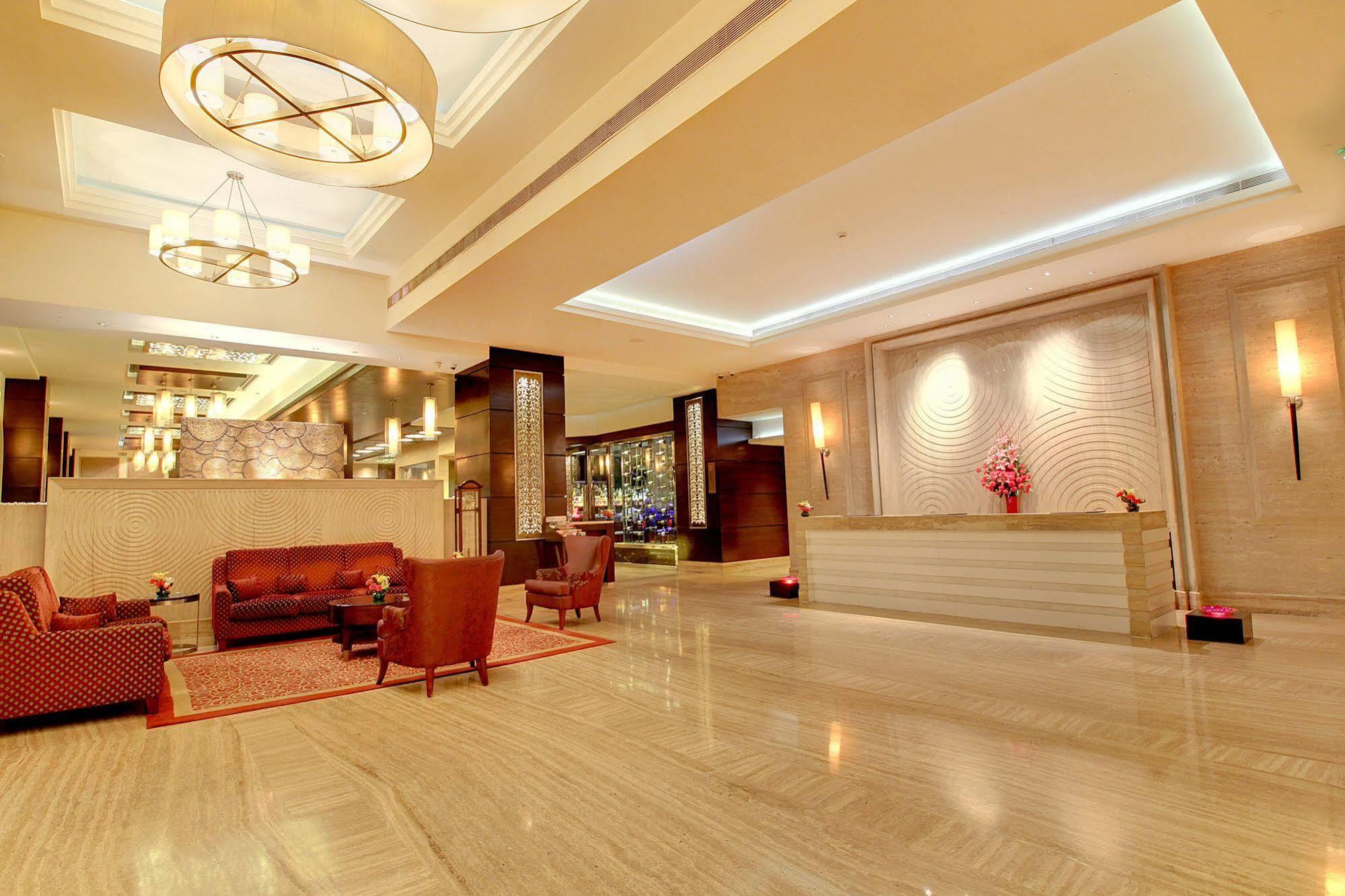 The Pllazio Hotel Gurgaon Extérieur photo